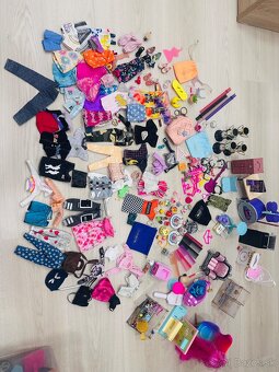 Rainbow high domcek a bábiky - 4