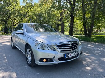 Mercedes-Benz E 200 CGI BlueEfficiency - 4