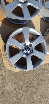 Hyundai 5x114,3 R18 tucson santafe i30 i40 - 4