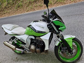 Kawasaki Z750 - 4