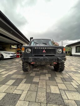 Mitsubushi pajero I - 4