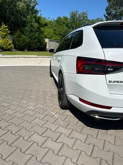 Škoda Superb sportline - 4