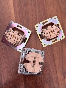 Legrand Valena zasuvky - 4