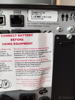 Záložný zdroj APC Smart-UPS 750 VA LCD 230 V so SmartConnect - 4