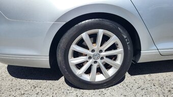 Volkswagen Passat Variant 2.0 TDI BMT Comfortline DSG - 4