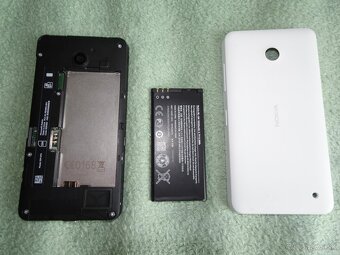 Predám smartfon NOKIA RM-974 na opravu alebo ND - 4