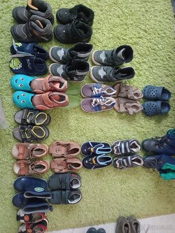 Kočiar, vajíčko, trojkolka, oblecenie, autosedačka - 4