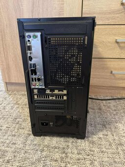 Herné PCčko Intel i5-10400F/ GTX 1660 Ti/ 16GB/ 1TB Ssd - 4