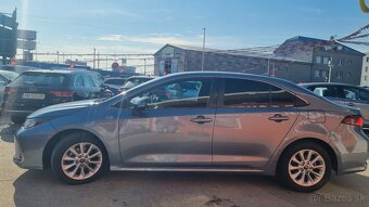 Toyota Corolla sedan 1,8 hybrid Comfot Tech + Techpack 72KW  - 4