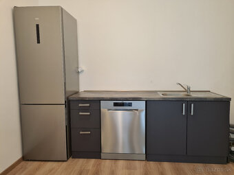 Kuchynska linka + drez a bateria - 4