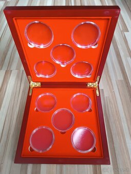 Kazeta 5€ minca,euro, fauna a flóra ,vlk, včielka,kamzík... - 4