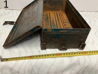 Vojenská plechová bedňa a nádoba - 4