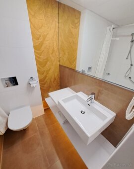 Prenájom zar. garsónky (20 m2) po rek. na Bajkalskej ul. - 4