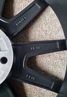 R18 5x112 8J ET44 BORBET LX - 4