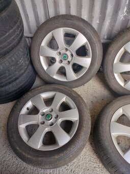 4ks alu disky orig. Škoda 5x112 r16 pneu 205/55 r16 6mm letn - 4