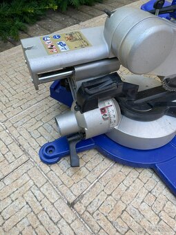 Pokosová píla - Metabo KGS 255 - 4