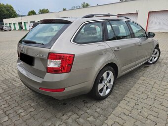 Škoda Octavia Combi 1.6 TDI M5 Ambition DVD R17 - 4