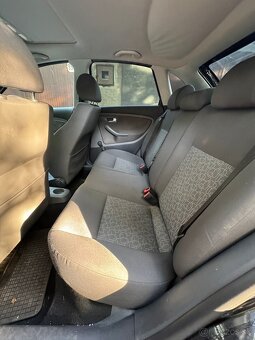 Predám Seat IBIZA 1.4i 74kW, 2006 - 4