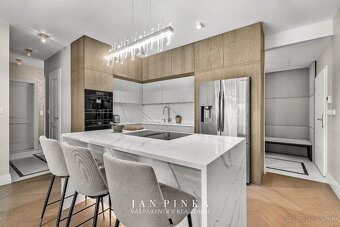 Grand Koliba, dve záhrady, dve garáže, dokonalý komfort - 4