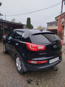 Kia Sportage 2,0 nafta 4x4 - 4