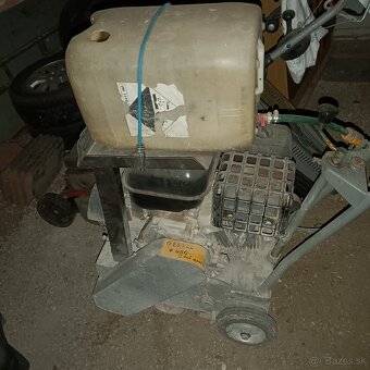 Píla na betón alebo asfalt - 4