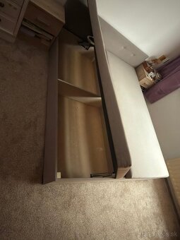 Manželská posteľ - 4