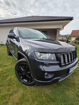 Jeep Grand Cherokee 3.0 - 4