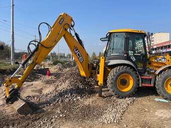 JCB 5CX - 4