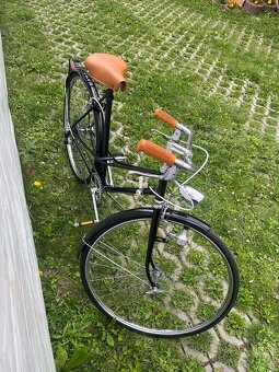 Predám čierny retro bicykel - 4