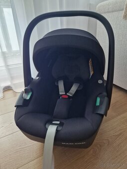 Detská autosedačka Maxi Cosi Pebble 360 + základňa - 4