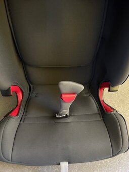 Predám autosedačku Britax Romer - 4
