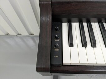 Clavinova CLP 810s - Náhrada akustického klavíra - 4