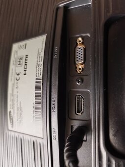 Monitor Samsung 24" - 4