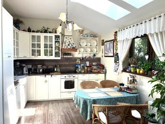 EXKLUZÍVNY 4 - IZB.RODINNÝ DOM V SLOVENSKOM GROBE | MALÝ RAJ - 4