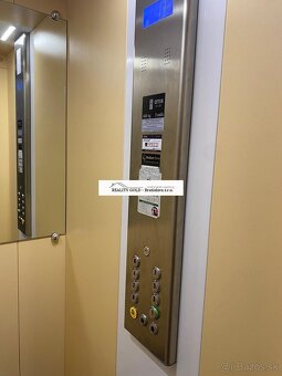 REZERVOVANÉ...  NA PREDAJ: 2 izbový byt Estónska - 4