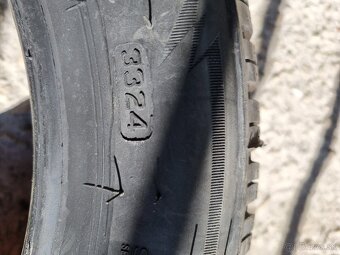 Bridgestone Blizzak 155/65R14 79T XL - 4