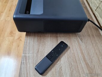 Xiaomi Mi 4K Laserový Projektor 150″ - 4