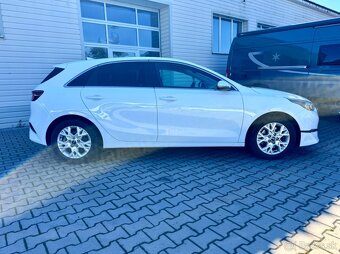 Kia Ceed 1.5T-GDI-118kW-AUT-LED-ČR-DPH- - 4
