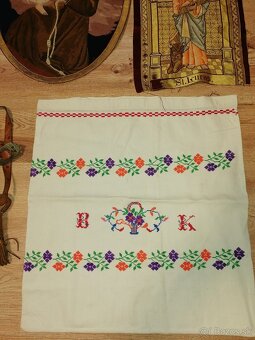 Staré textílie. - 4