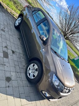 Dacia logan - 4