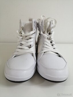 LACOSTE - 4