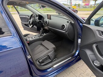 Audi A3 Sportback 2.0 TDI DPF Ambition S tronic - 4