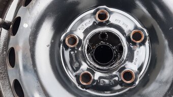 5x112 r 15 Octavia - 4