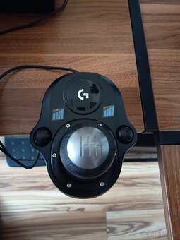 Predám volant Logitech G 923 a pedále+riadiacu páku. - 4