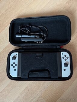 Nintendo Switch OLED - 4