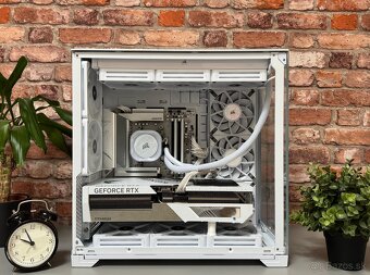 Ryzen 9 9900X3D\32GB\RTX 4080S\SSD\1000W Zdroj - 4