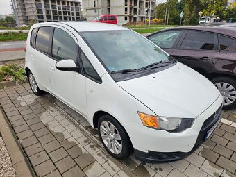 Mitsubishi Colt - 4
