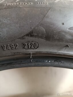 265/45/20 Pirelli P Zero 2120 - 4
