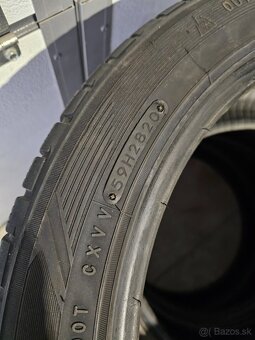 Zimné Pneu Toyo Snowprox 235/45 R18 - 4