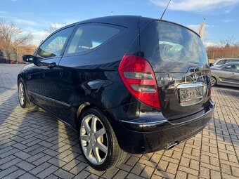 Mercedes Benz A - 4